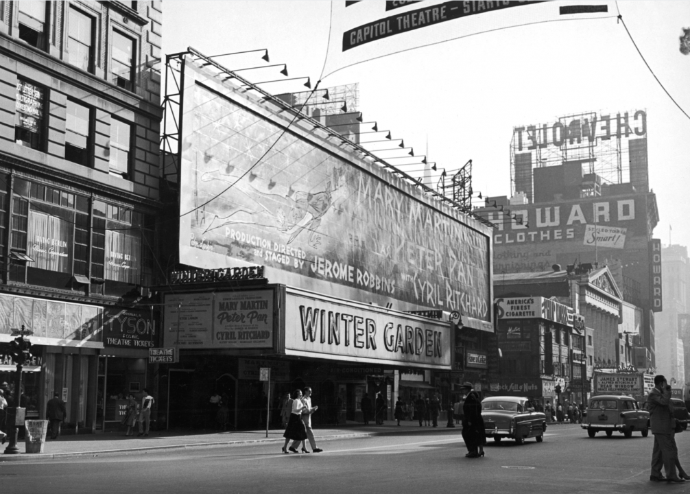 1961: New York receives 40 inches of snow